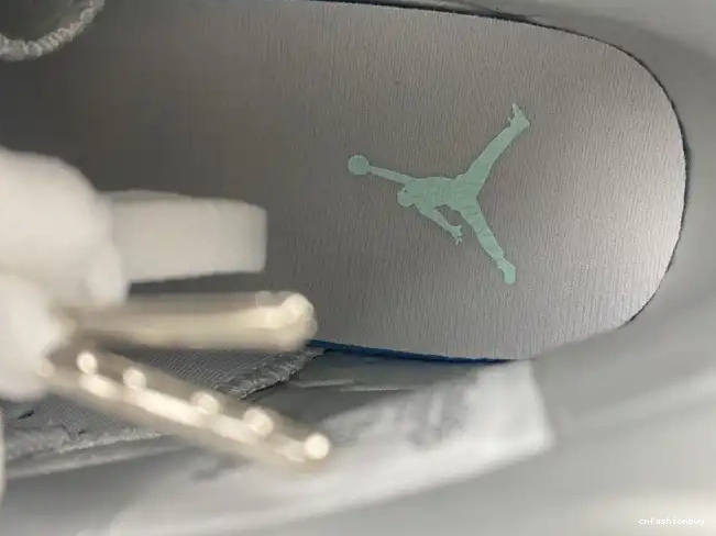 DQ4914-103 Mint Air WMNS Jordan 6 Foam 0430
